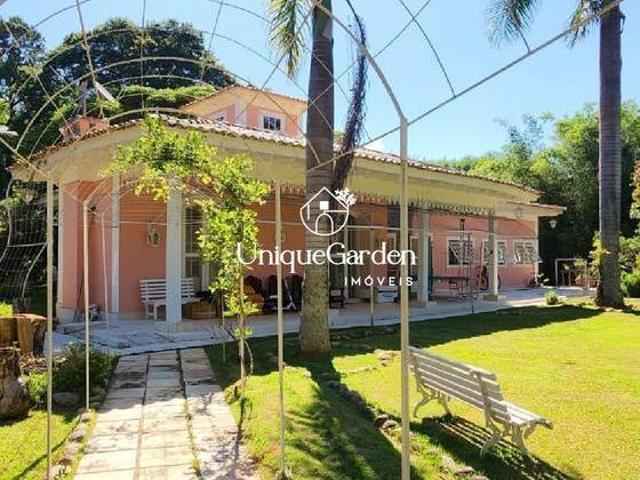 Imperdível: Sitio à venda no Centro de Paraibuna SP com 3 quartos, 3 suítes, 1 sala, 1 banheiro e 15