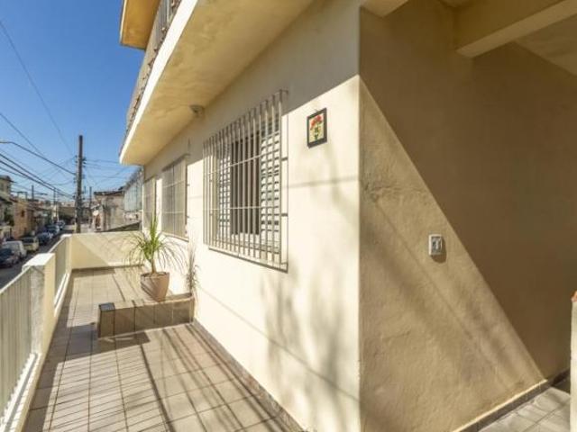 Sobrado para venda em Vila Nossa Senhora do Retiro com 6 quartos, sendo 1 suíte, 190m²