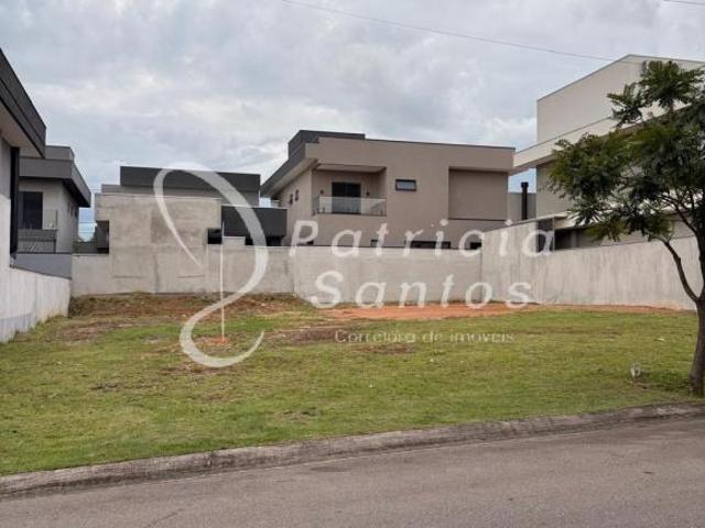 Imperdível: Terreno de 250m² no Condomínio Vivva Residencial Club Jacareí, Vem Viver Jacareí. Estuda