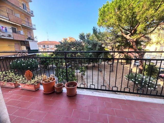 Imperia ZONA PORTO MAURIZIO CENTRO AFFITTASI APPARTAMENTO COMPLETAMENTE ARREDATO