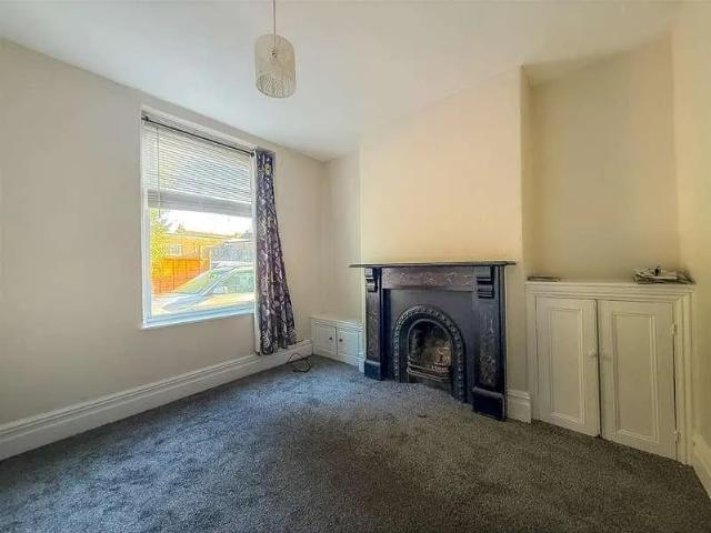 Imperial Buildings Row, Llandaff, Cardiff, CF5