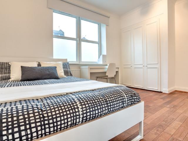 Imperial Court, 225 Kennington Lane. 4 bed flat to rent £4,698 pcm £1,084 pw