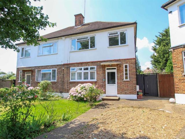 Imperial Close, Harrow HA2, 2 bed maisonette to rent, £1,850 pcm | PrimeLocation