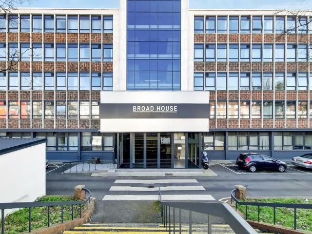 Imperial Drive, Harrow HA2, 1 bed flat to rent, £1,300 pcm | PrimeLocation