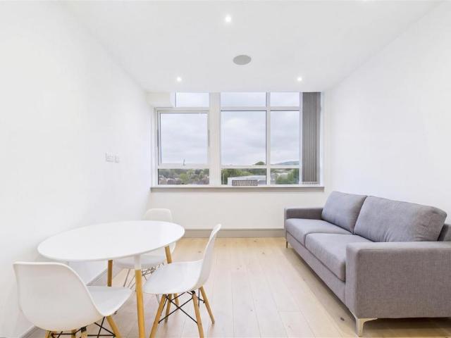 Imperial Drive, Harrow | London HA2 1 bed apartment to rent £1,390 pcm £321 pw