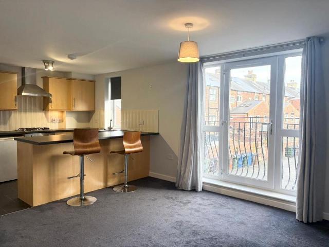 Imperial Mews, Birdwell, S70 2 bed apartment to rent £750 pcm £173 pw