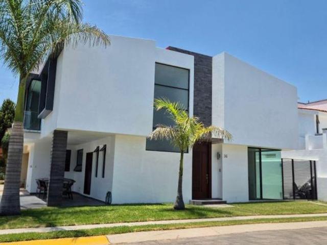 Importante Reduccion de Precio !Casa Minimalista por Venta Jardín Real