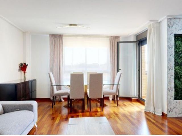 Impresionante Ático Dúplex en Miralbueno, Zaragoza ¡Tu nuevo hogar te espera!