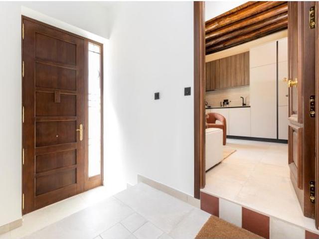 IMPRESIONANTE APARTAMENTO A ESTRENAR EN LA CUESTA ALHACABA BARRIO DEL ALBAICIN