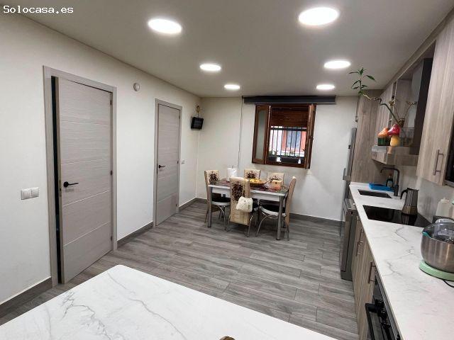 Impresionante Casa de Pueblo Reformada en Castellsera por solo €270,000
