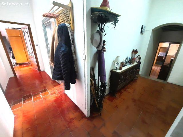 ¡Impresionante Casa en Alcantara del Xuquer: Espacio y Comodidad!