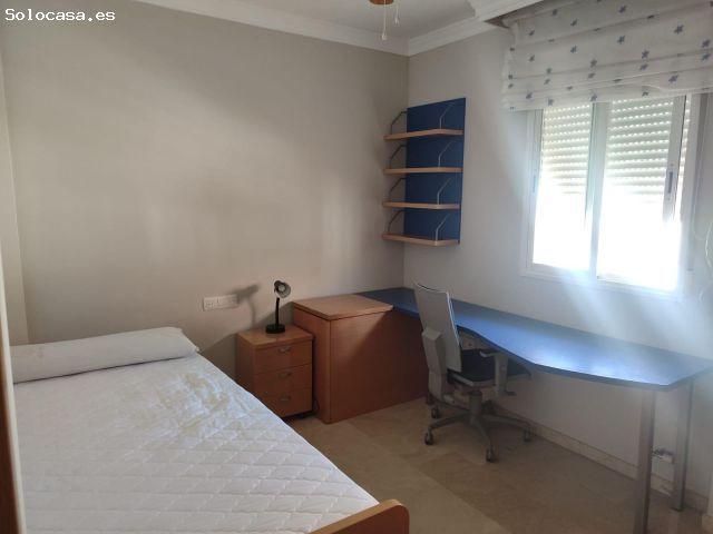 Impresionante Casa en Alquiler en la Chana ¡Tu Nuevo Hogar Te Espera!