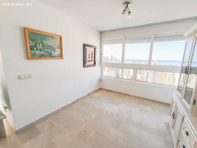 Impresionante dúplex con terraza de 60 m2 en urbanización de lujo Gemelos 22 www.inmobiliarialesdu