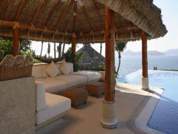IMPRESIONANTE PENTHOUSE CON ESPECTACULAR VISTA A LA BAHIA DE ACAPULCO