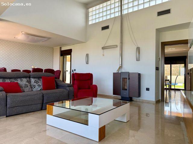 IMPRESIONANTE VILLA CON VISTAS PANORÁMICAS