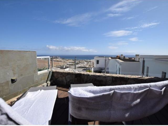 Impresionantes vistas panorámicas de Arguineguín y el Atlántico