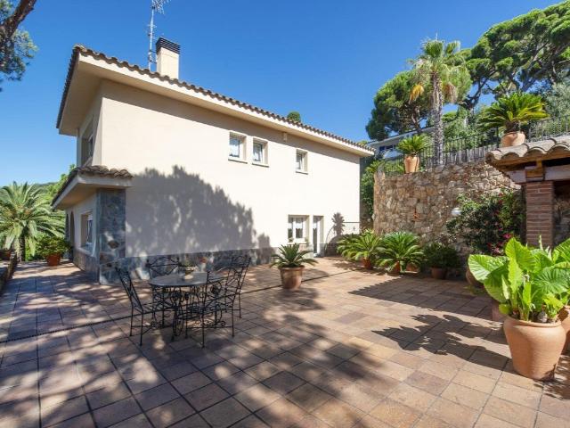 Impressionante casa con vistas al mar en Santa Maria de LLor. 280m² Tossa de Mar