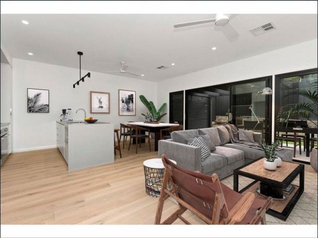 IMPRESSIVE ADAMSTOWN HEIGHTS HOME WITH SPACE FOR THE WHOLE FAMILY
