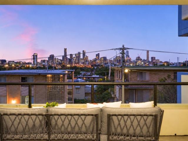 Impressive City Views Meet Spacious Apartment Living