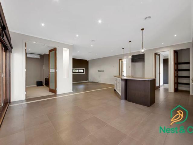 Impressive Double Story Family Home in Prime Craigieburn Location