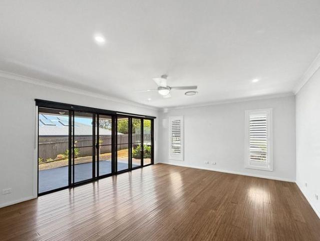 Impressive executive home, with swimming pool