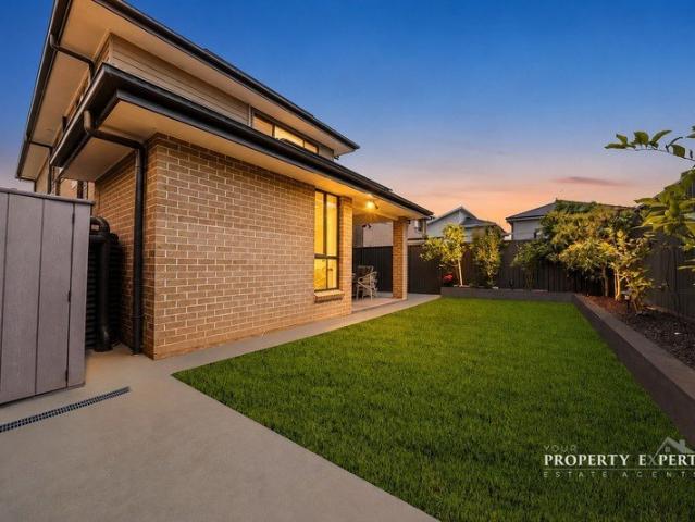 Impressive Family Entertainer with Multiple Living Zones