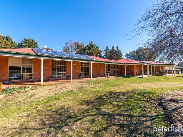 Impressive Family Home Offering Space, Privacy and Modern Country Living