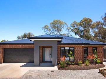 Impressive family home in a tranquil country setting easy 2km to shops
