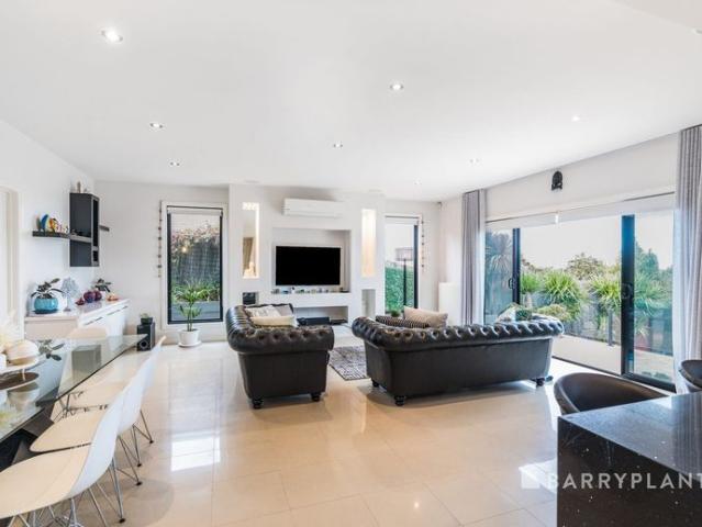 Impressive Family Home with Elevated Views in the Heart of Highton