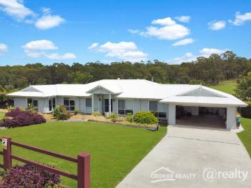 Impressive Family Home with Stunning Outdoor Living