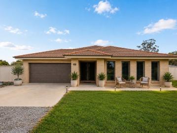 Impressive Family Home with Three Living Areas & Endless Potential