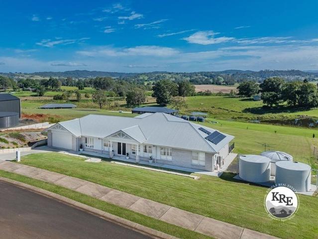 IMPRESSIVE FAMILY HOME