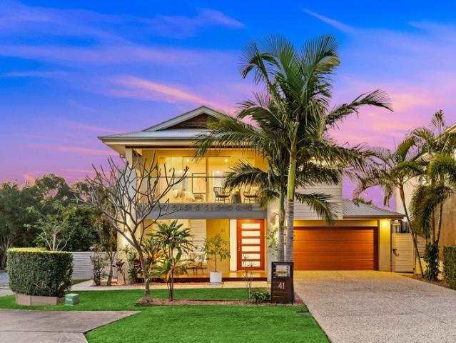 Impressive Family Living on a Rare 577m2 Corner Block