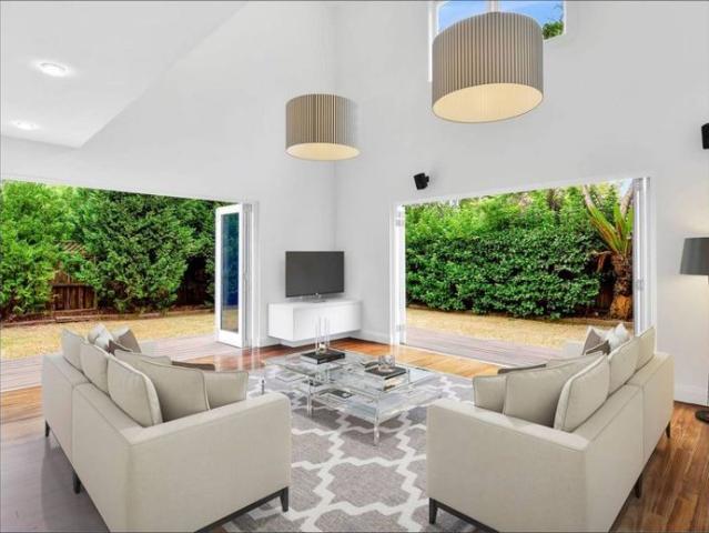 Impressive Family Residence in Prime Location