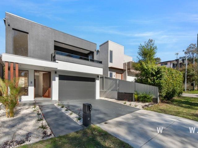 Impressive Family Sanctuary Designed for Modern Living