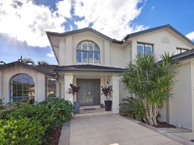 Impressive Five Bedroom Family Home with Pool, Solar & Battery