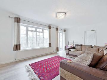 Impressive four bedroom home spread over three floors in Harcourt Close
