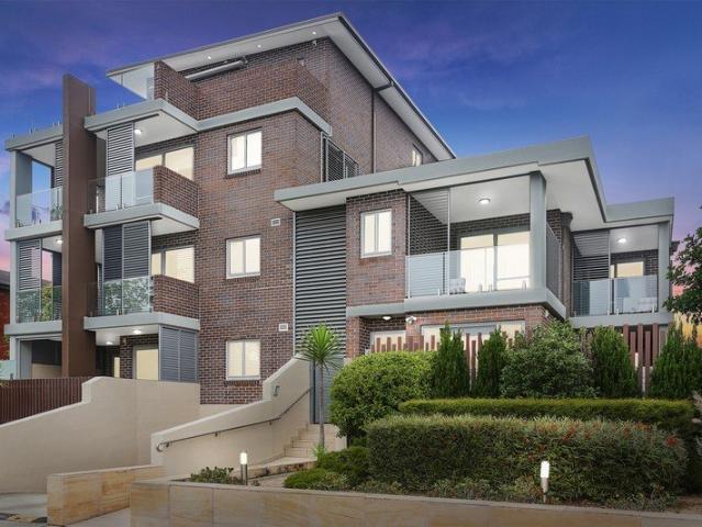 Impressive house like apartment steps to the beaches