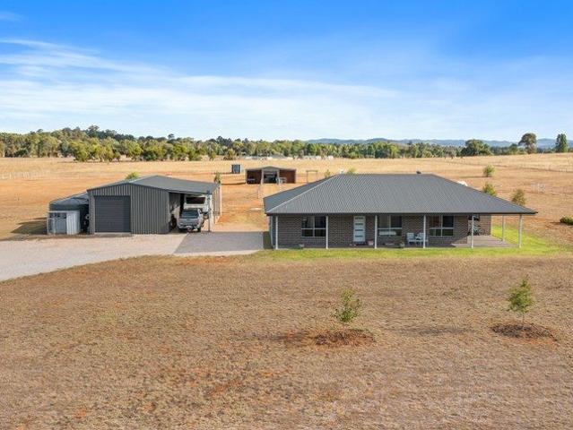 IMPRESSIVE LIFESTYLE RETREAT WITH DUAL LIVING