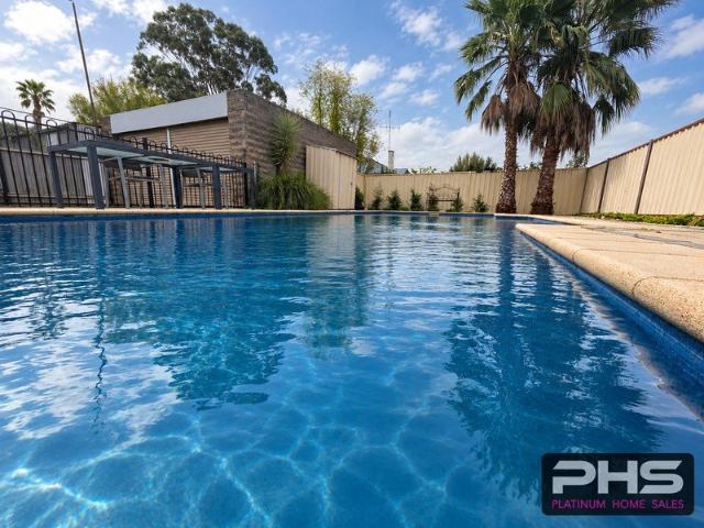 Impressive & Low Maintenance Stylish Family Home
