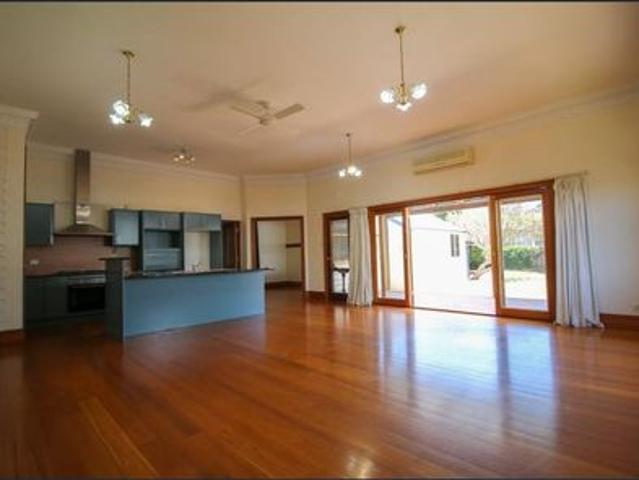 Impressive renovated 3 bedroom home