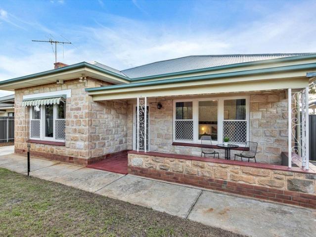 Impressive Space, Fantastic Condition & Ready to Enjoy