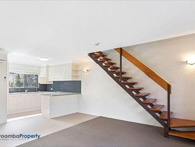 Impressive two bedroom townhouse located close to parks, shops and schools