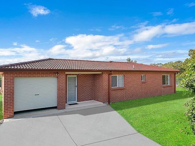 Impressive Three Bedroom Granny Flat in Fantastic Location