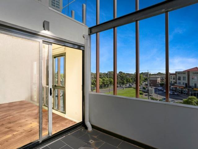 Impressive 108sqm Residence Offering Exceptional Space