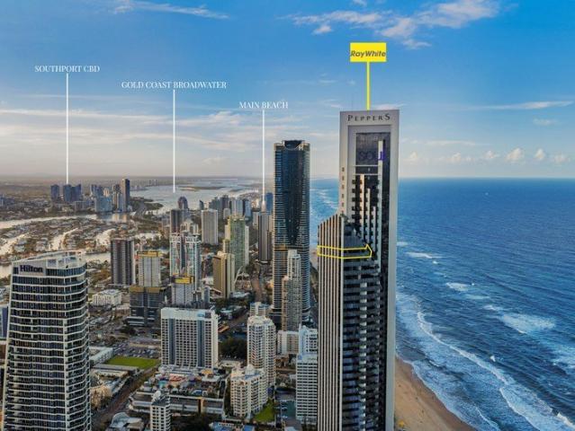 Impressive 251m2* Skyhome Incredible Views In Every Direction Owners Committed Elsewhere Will Sell Prior To Auction!