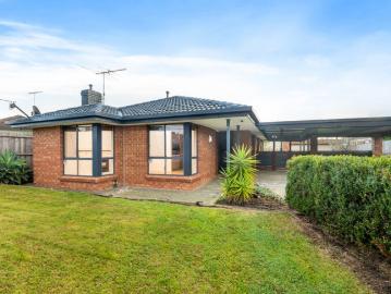 Impressive 3 bedroom freshly renovated home