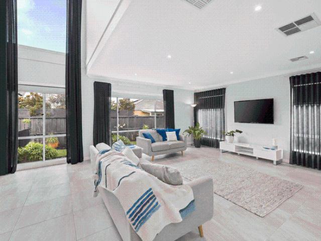 Impressive 5 Bedroom Family Home with Expansive Living
