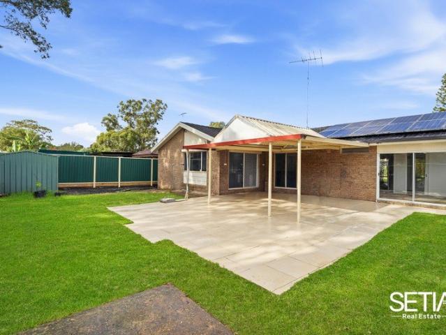 Impressive 5 Bedroom Family Home in Prime Location