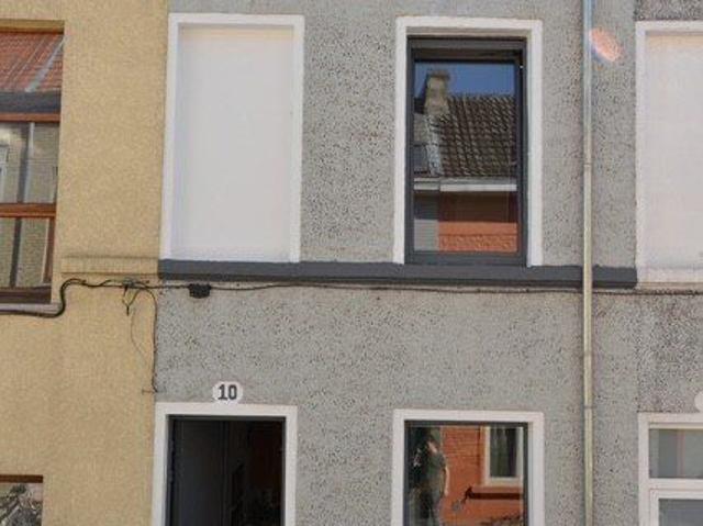 In the Center of Ghent charming single family home for rent